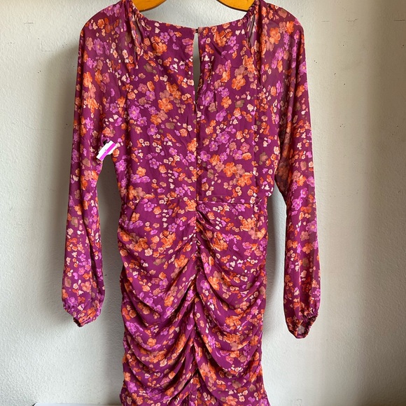 Lush Floral Sweetheart long sleeve Ruched mini dress Plum, pink purple Size M - Picture 4 of 7